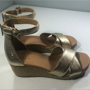 Ugg Espadrilles Sandals Size 6 Gold Metallic Eugenia